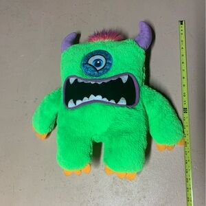 NWOT Toy Factory Green Monster Plush Toy in great condition